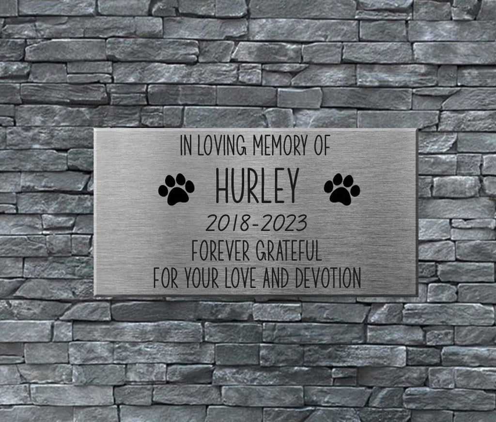 PersonalisedEngravedCatPetMemorialPlaque_NaturalSlateCatHeadGraveMarker_OutdoorGardenCatHeadstone_PetLossTributeGift